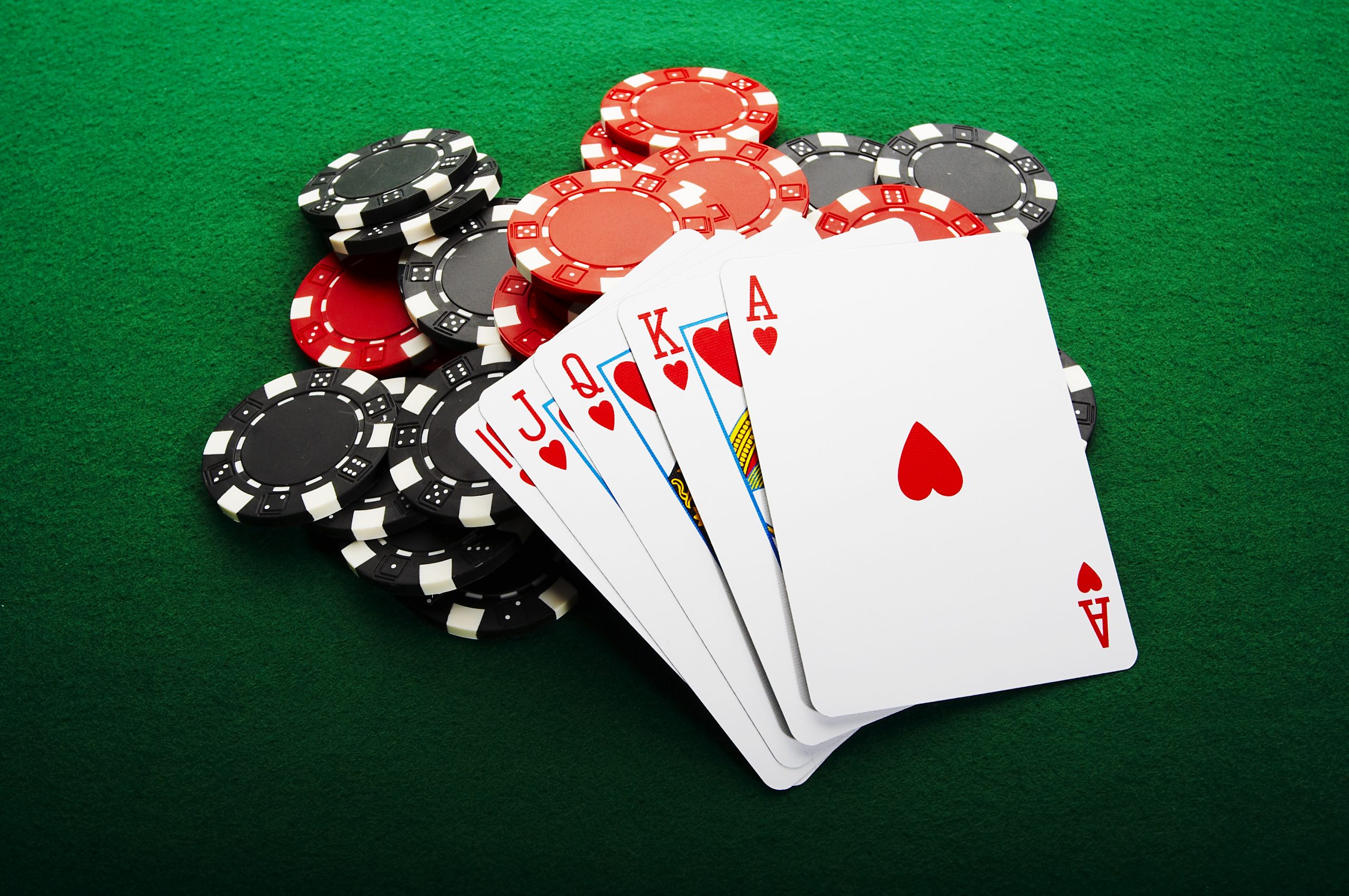 Is On Line No Restriction Texas Hold'em Rigged? Uncover The Answer