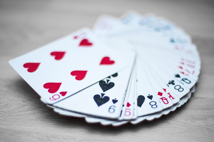 Benefits of Playing Online Rummy Games