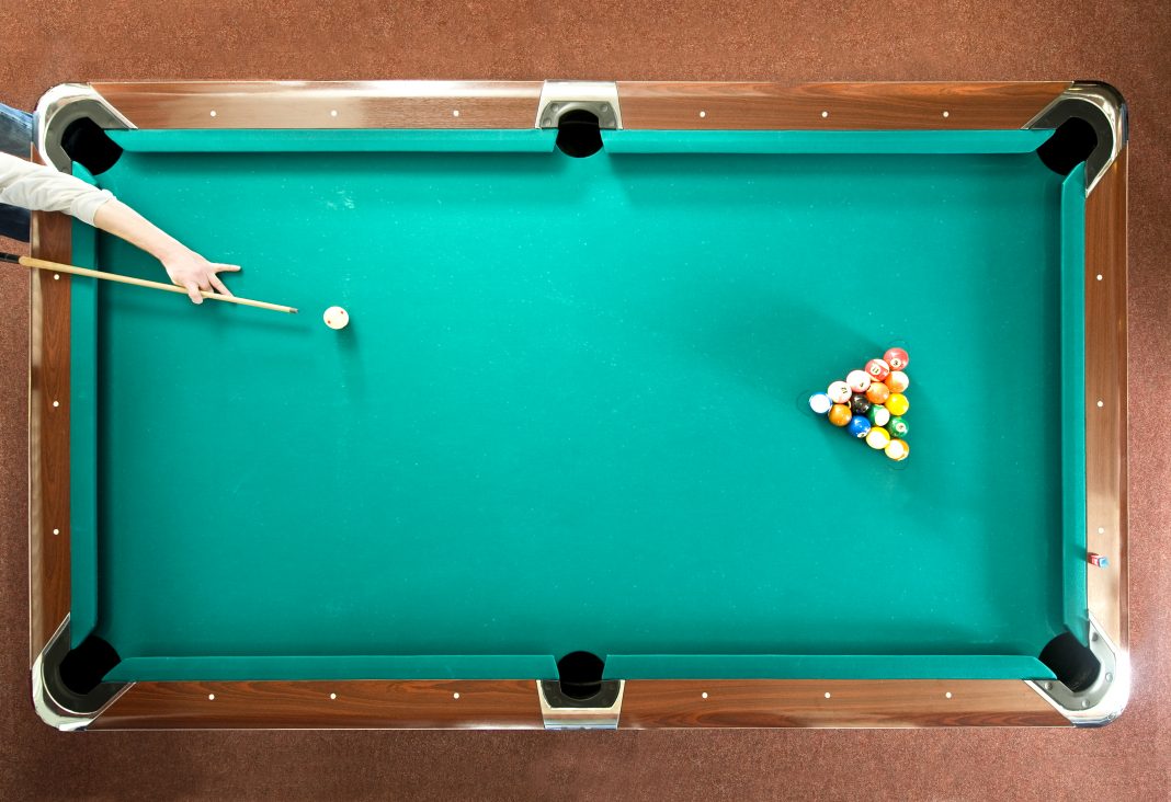8 Ball Pool How to Execute the Perfect Break?