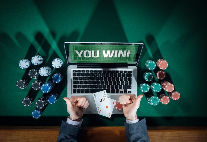 5 Signs That Indicate Your Poker Game is Improving