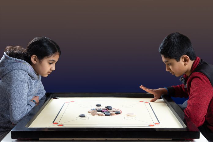 Play Carrom Game Online and Relive Your Childhood Days