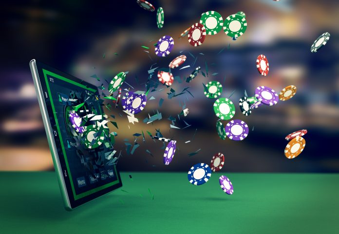 Trash Hands in Online Poker - Learn to Play It Right