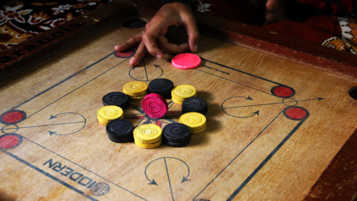Carrom game variations