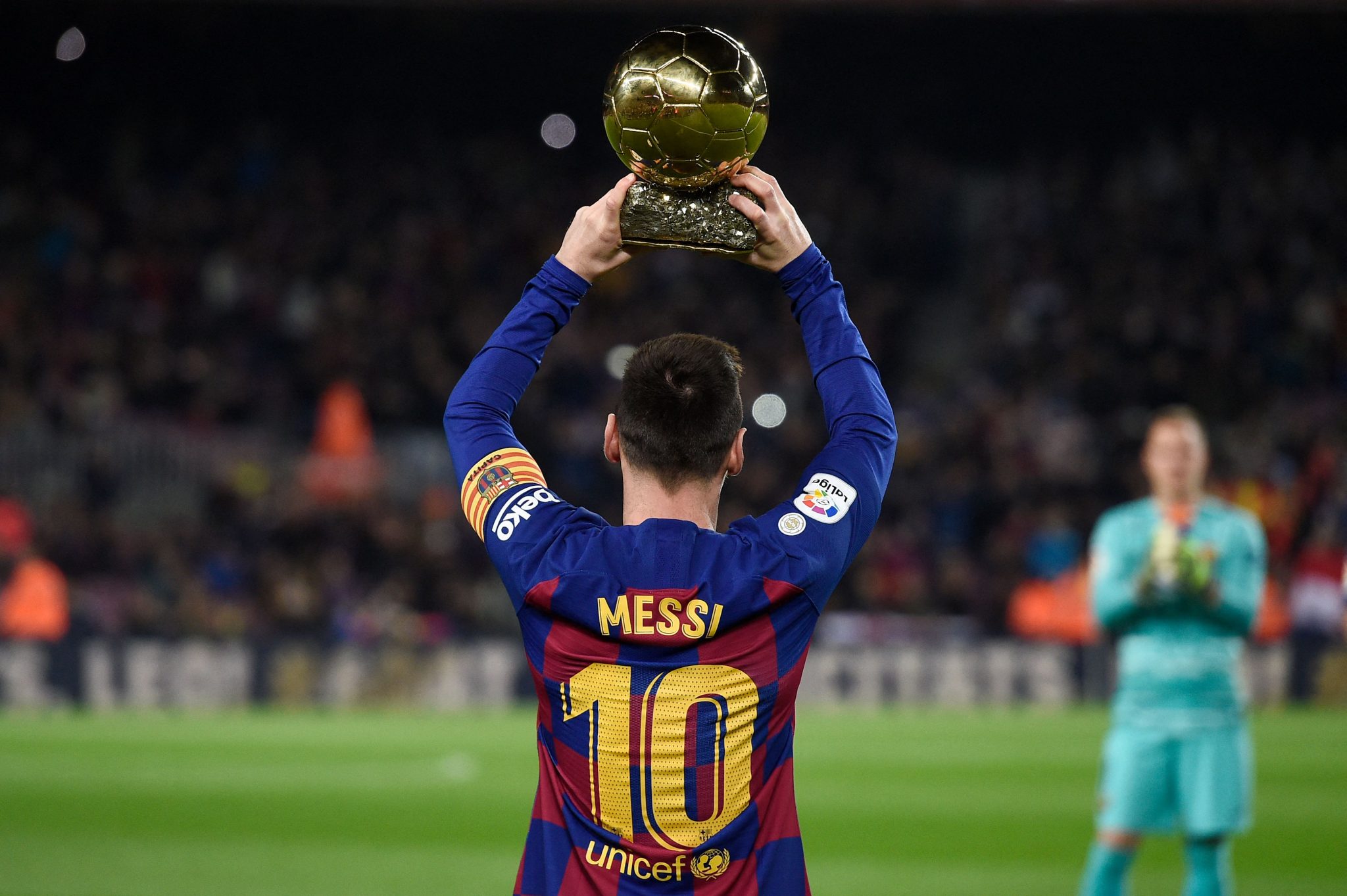 How many Guinness World Records does Messi have Know them